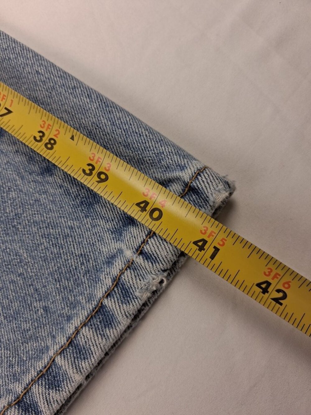 Levis 505 Regular Fit Light Wash Blue Denim Jeans Mens W34 L29* - Picture 12 of 12